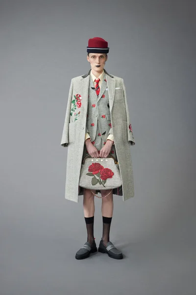 Look 10